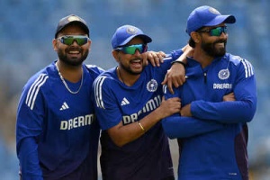 Gavaskar Urges India to Bolster Attack with Yadav for Second England Test; Bumrah Fitness in Focus