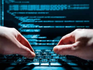 Popular Finance YouTuber Hacked, Bitcoin Scam Live-Streamed: Security Tips