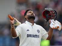 Greg Chappell: Rishabh Pant is Redefining Cricket with Explosive Batting
Or (depending on target audience):
Cricket Revolution: Greg Chappell Says Rishabh Pant is Changing the Game