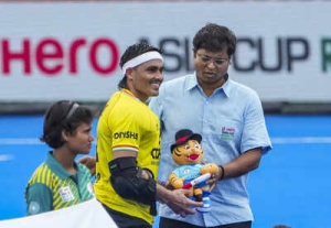 Krishan Pathak's Journey: Orphanhood to Hockey Icon, Celebrates 150 Caps for India at Asia Cup 2025
