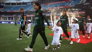 Pakistan Women's Cricket Captain Fatima Sana Draws Inspiration from MS Dhoni Ahead of World Cup 2025